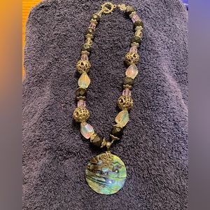 Necklace Abalone shell Silver clasp